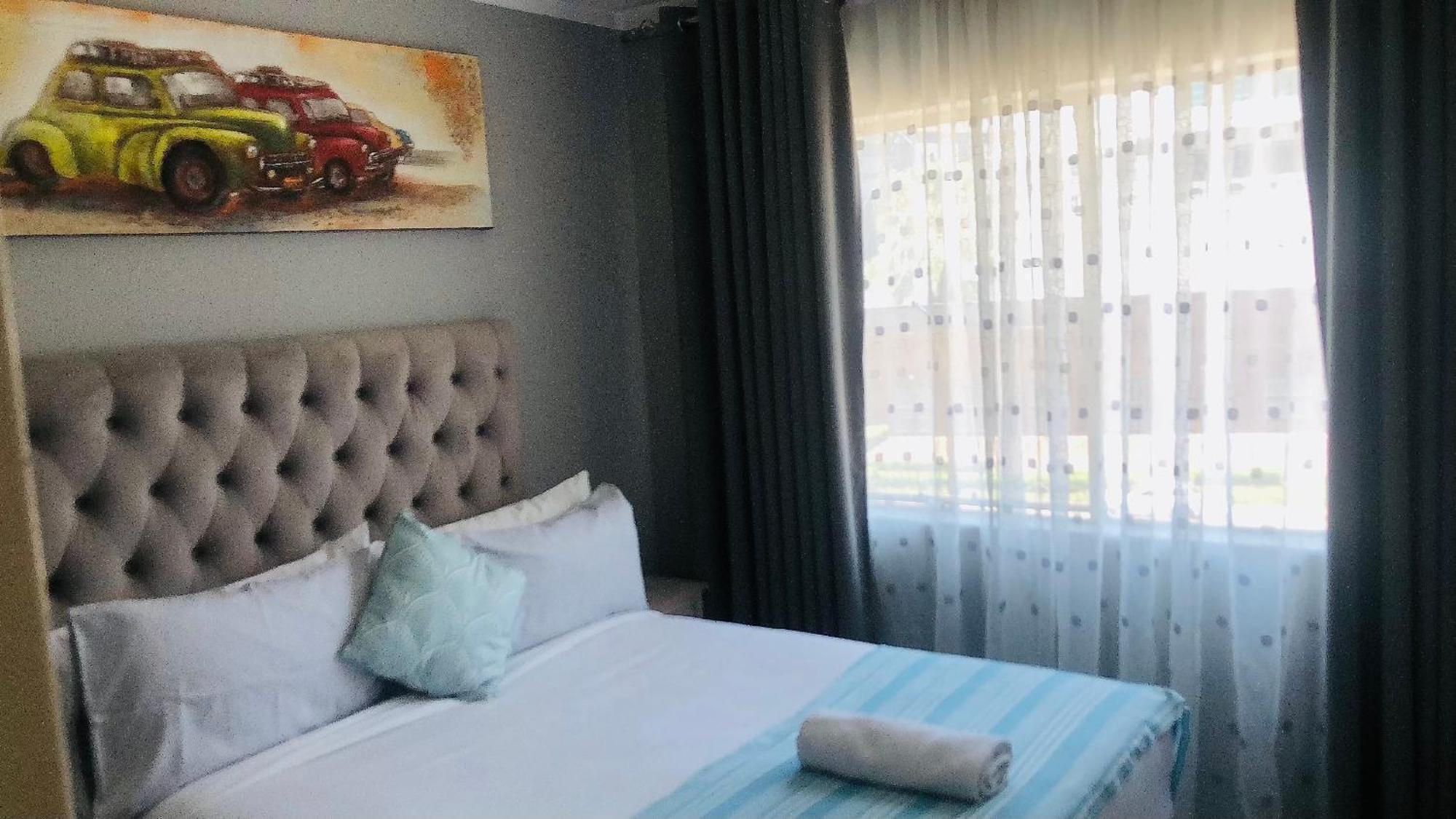 @Menlyn Place, Menlyn Maine, Pretoria - Accommodation Экстерьер фото