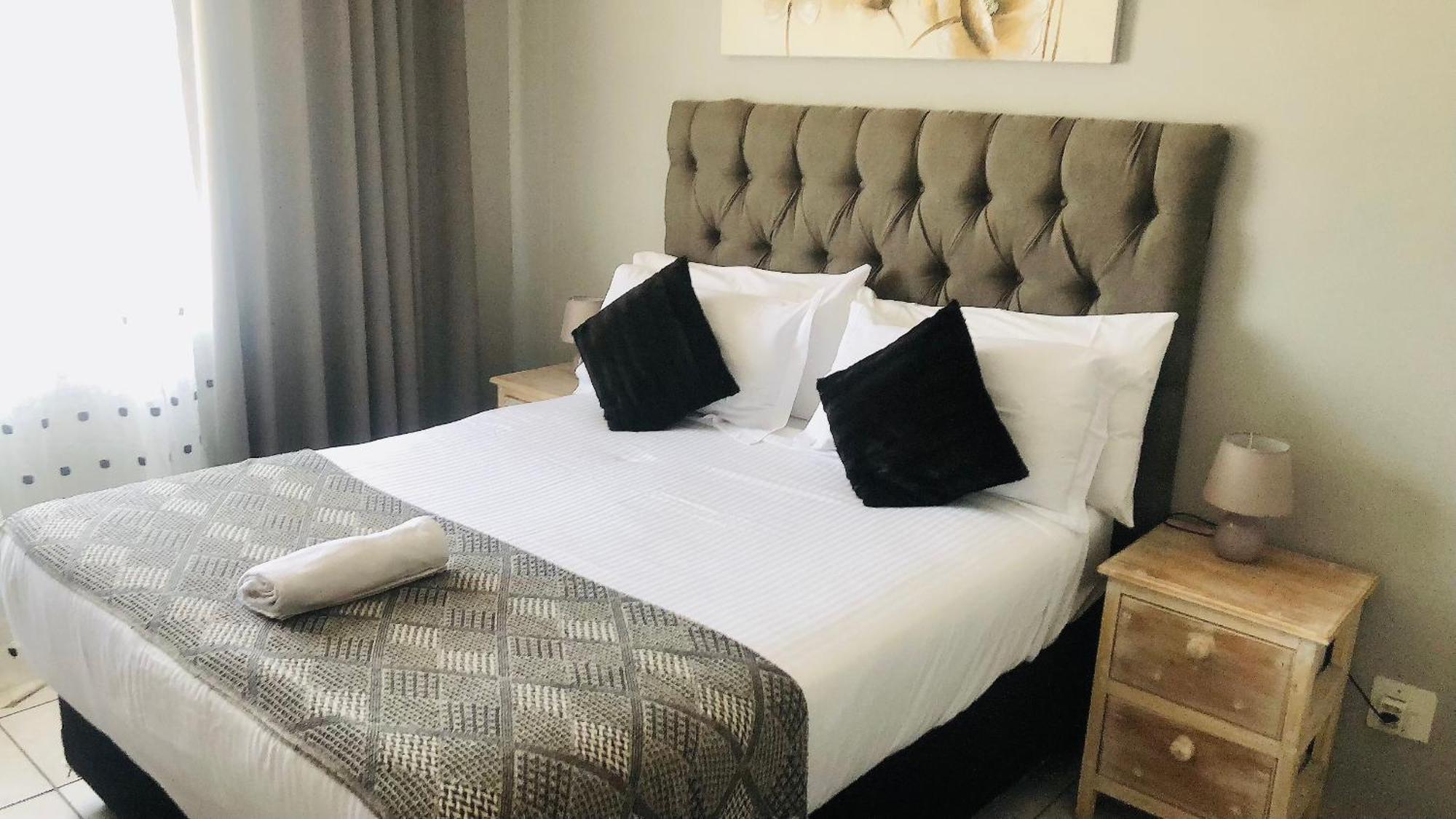 @Menlyn Place, Menlyn Maine, Pretoria - Accommodation Экстерьер фото